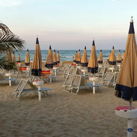 アパート Girasole *